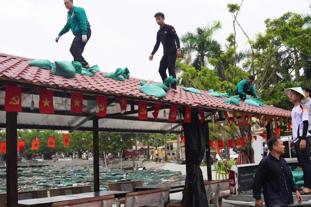  Làm gì để đảm bảo an toàn khi bão đổ bộ?